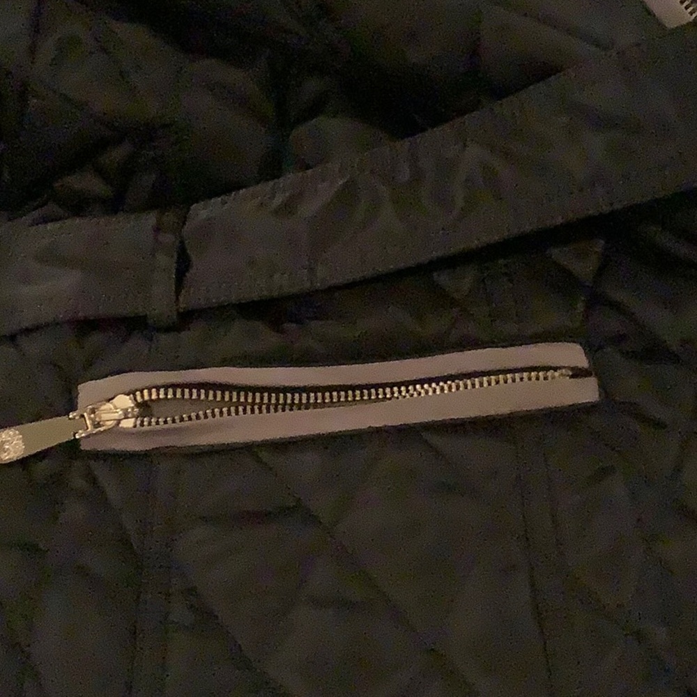 Vince Kumoto Black Quilted Jacket - Picture 7 of 8